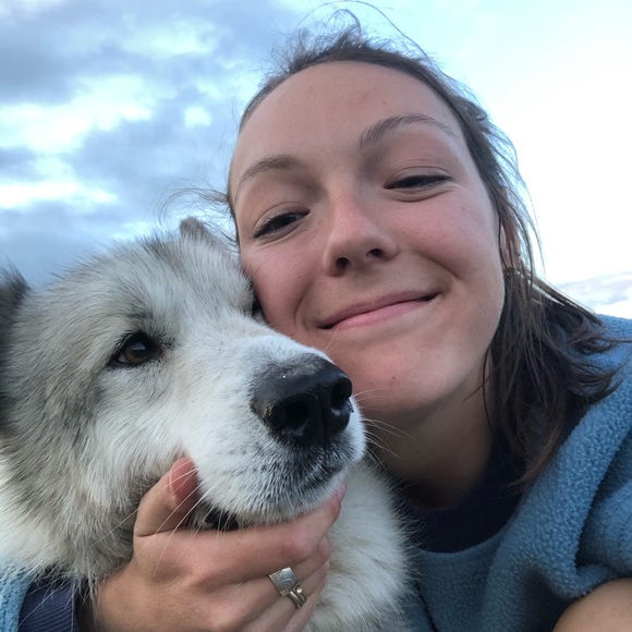 Meet your Posher, Lisa - Picture 1 of 1